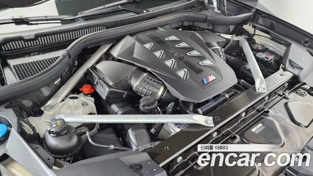 BMW X7 M60i xDrive M Sport 6 мест — Фото автомобиля 6