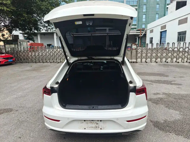 Bestune B70 — Фото автомобиля 21