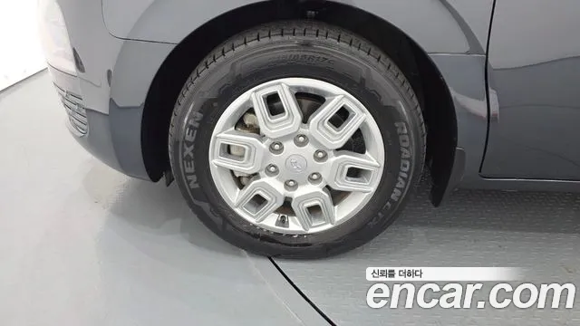 Hyundai Staria Staria Карго 3 места — Фото автомобиля 2