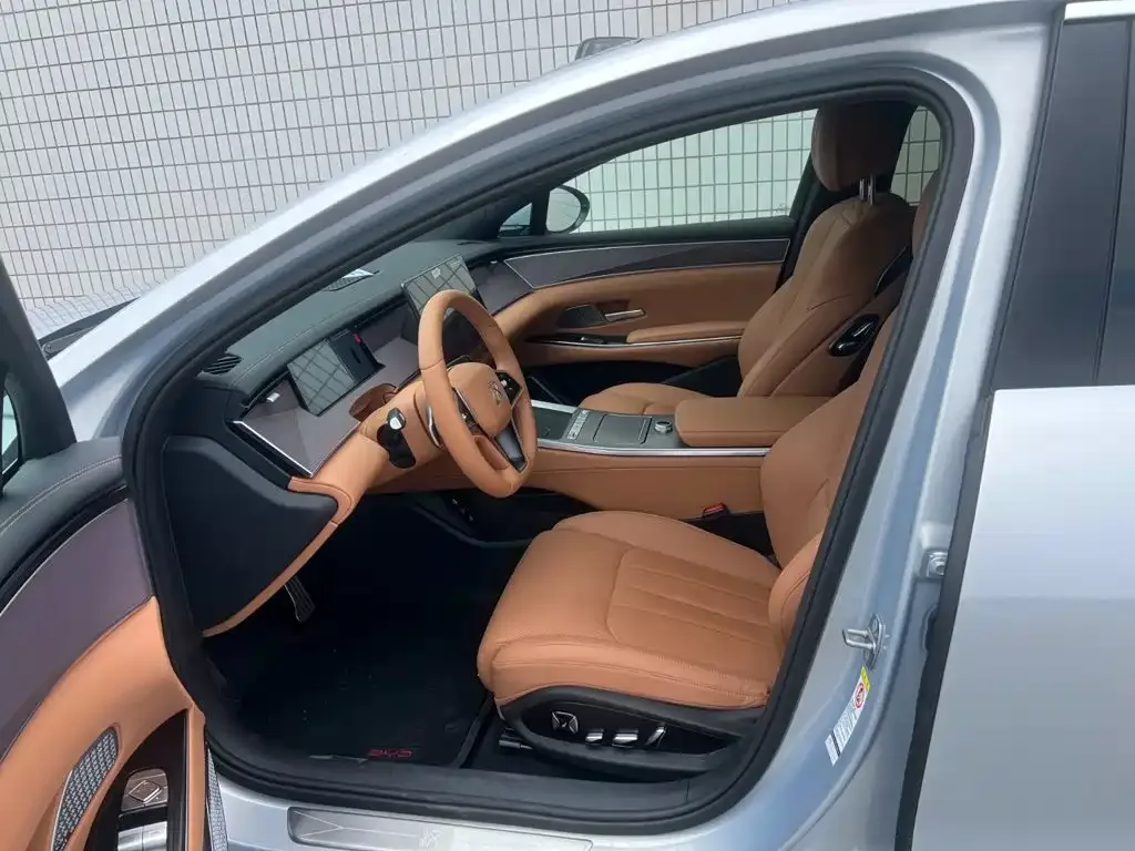 BYD Han L 2025 EV AWD LiDAR Flagship — Фото автомобиля 7