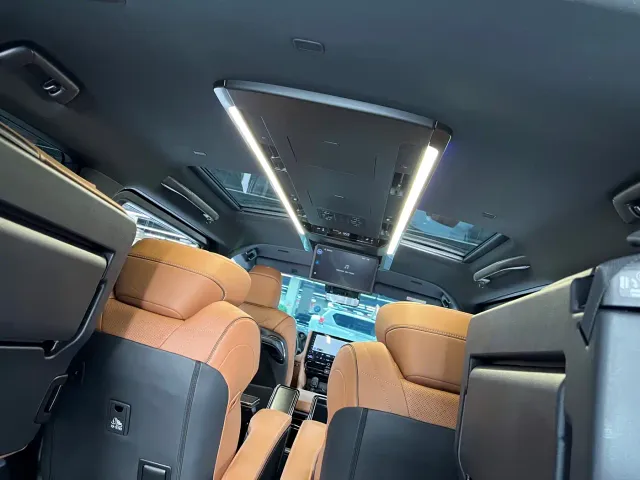 Toyota Vellfire — Фото автомобиля 9