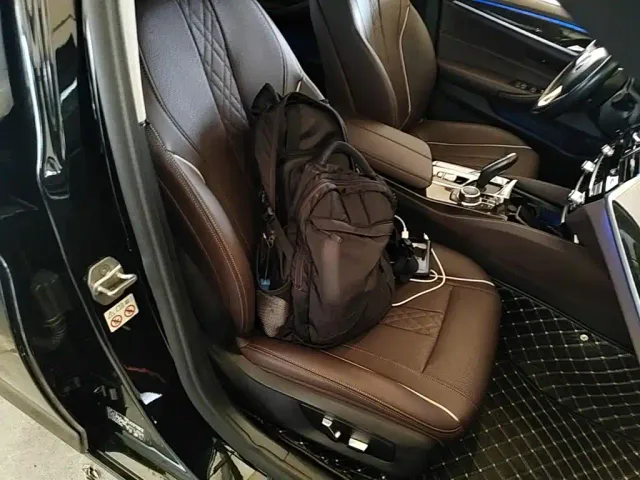 BMW 5 Series — Фото автомобиля 24