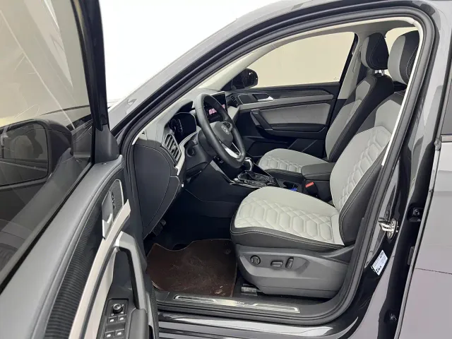Volkswagen Tayron — Фото автомобиля 24