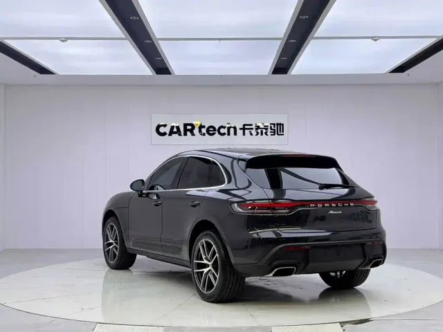 Porsche Macan — Фото автомобиля 3