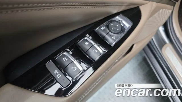 Kia K8 Hybrid — Фото автомобиля 19