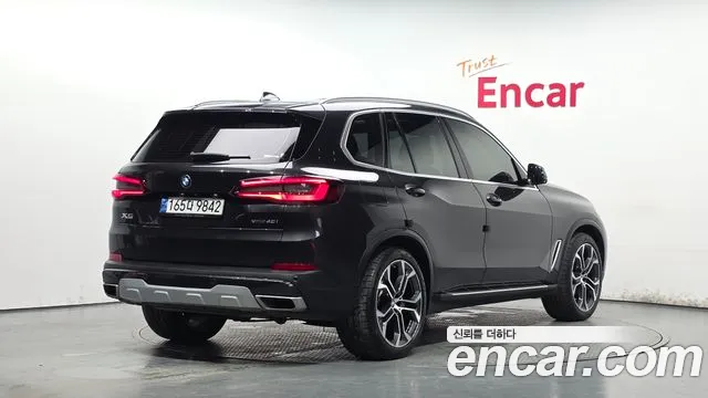BMW X5 — Фото автомобиля 2