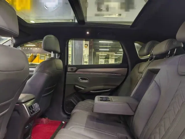 BYD Song L DM-i — Фото автомобиля 7