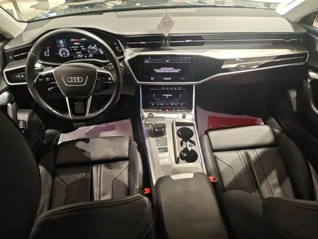 Audi A7 — Фото автомобиля 13