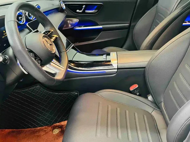 Mercedes-Benz C-Class — Фото автомобиля 9
