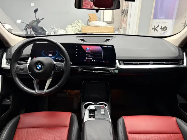 BMW X1 — Фото автомобиля 10
