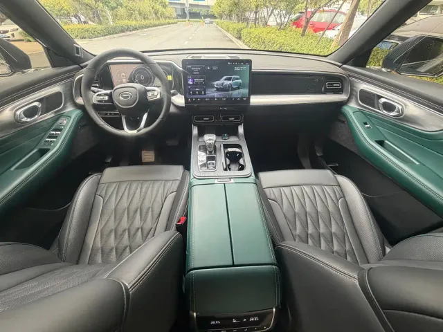GAC Trumpchi GS8 — Фото автомобиля 6