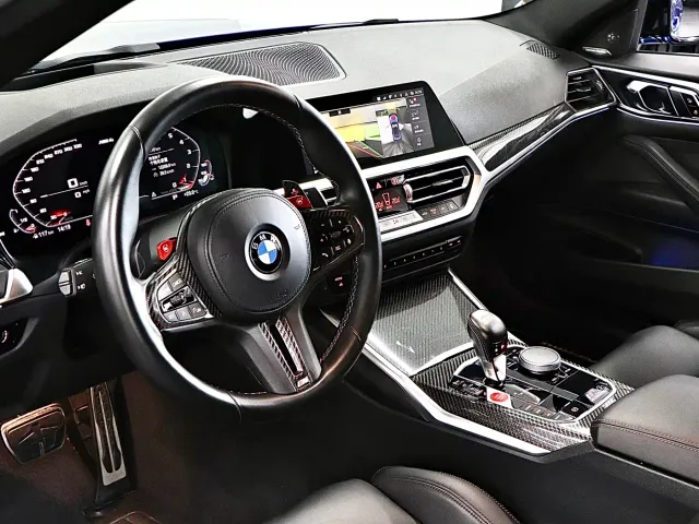 BMW M4 — Фото автомобиля 11