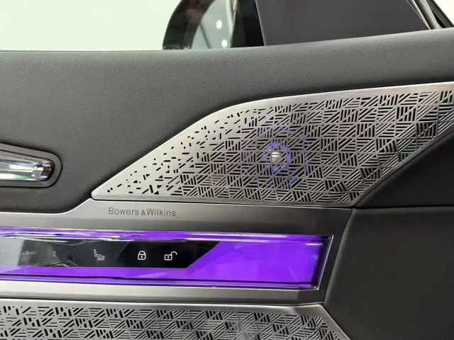 BMW 7 Series — Фото автомобиля 17