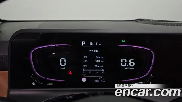 Kia Seltos Новый Seltos Бензин 2.0 2WD — Фото автомобиля 8