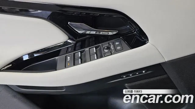 Land Rover Range Rover Evoque — Фото автомобиля 28