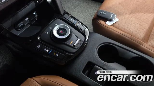 Kia Seltos New — Фото автомобиля 9