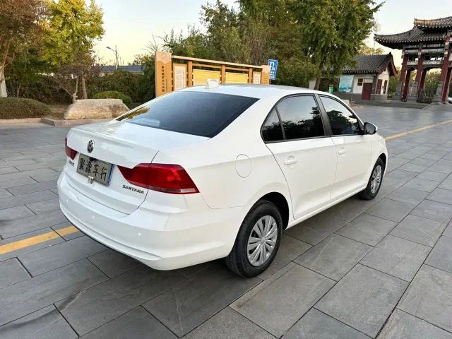 Volkswagen Santana — Фото автомобиля 4