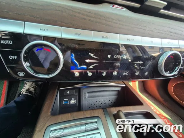 Genesis G80 RG3 — Фото автомобиля 11