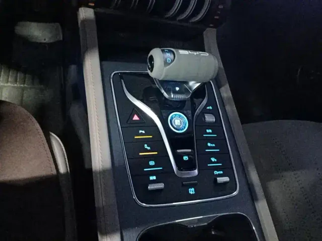 BYD Yuan PLUS — Фото автомобиля 16