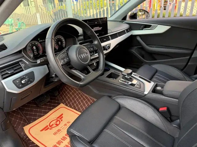 Audi A4L — Фото автомобиля 7