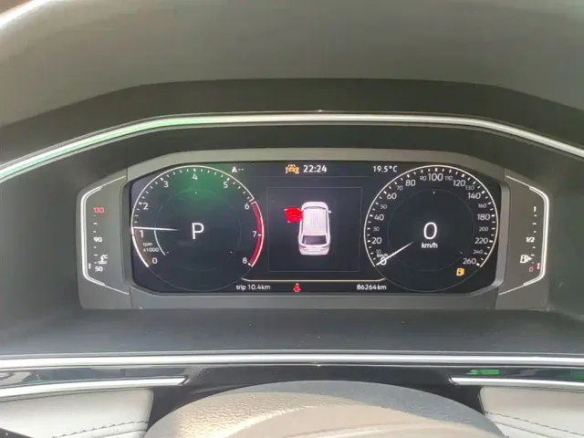 Volkswagen Tiguan L — Фото автомобиля 11