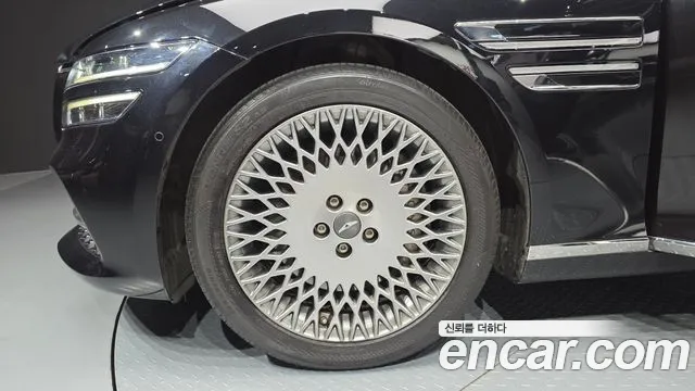 Genesis G80 Бензин 2.5 турбо AWD — Фото автомобиля 5