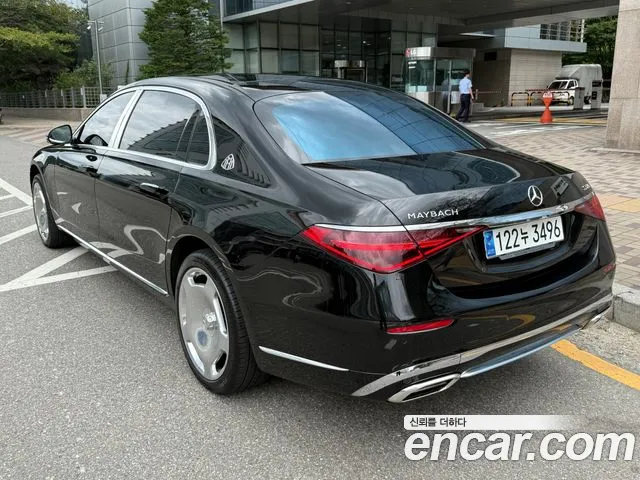 Mercedes-Benz S-Class — Фото автомобиля 2