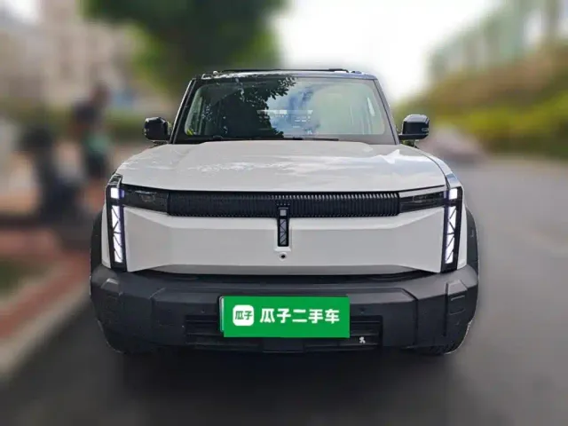 iCAR 03 — Фото автомобиля 2