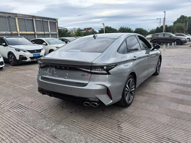 Chery Arrizo 8 — Фото автомобиля 11