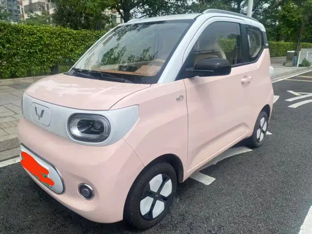 Фотография автомобиля — Wuling Hongguang Mini EV