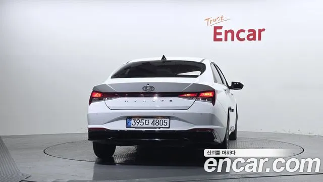 Hyundai AVANTE Modern — Фото автомобиля 4