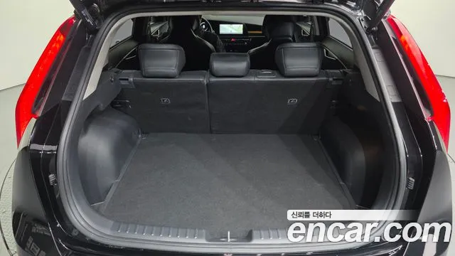 Kia Niro The All New Niro Prestige — Фото автомобиля 30
