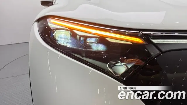 Mercedes-Benz EQS — Фото автомобиля 18