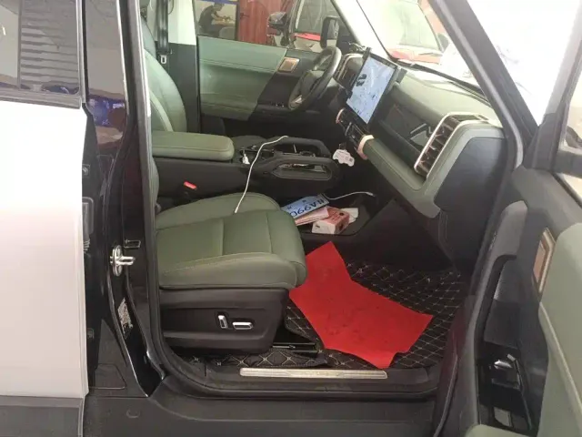 iCAR iCAR 03 2024 Model 472km AWD Long Range Smart Premium Edition — Фото автомобиля 8