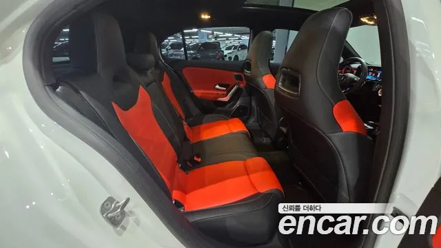 Mercedes-Benz A-Class — Фото автомобиля 6