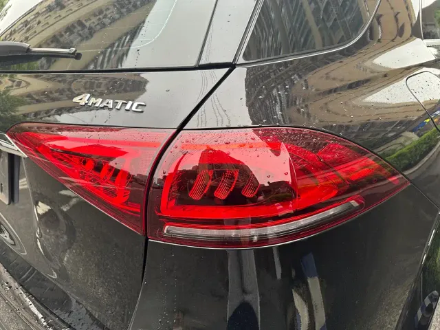 Mercedes-Benz GLE-Class — Фото автомобиля 24