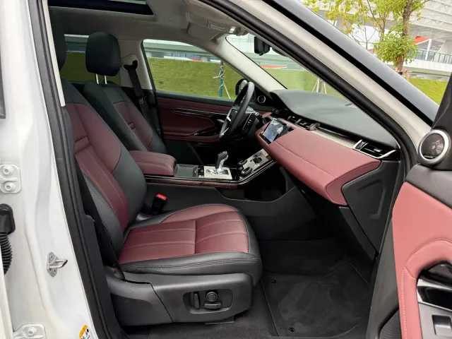 Land Rover Range Rover Evoque — Фото автомобиля 14