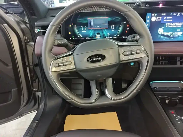 Ford Mondeo — Фото автомобиля 10