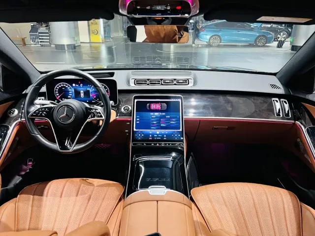 Mercedes-Benz S-Class — Фото автомобиля 5