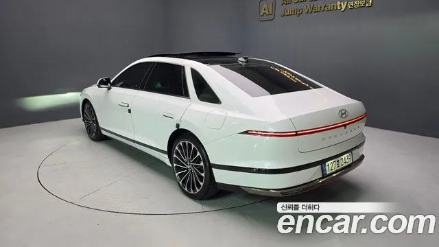 Hyundai Grandeur GN7 — Фото автомобиля 7