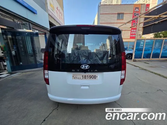 Hyundai Staria — Фото автомобиля 3