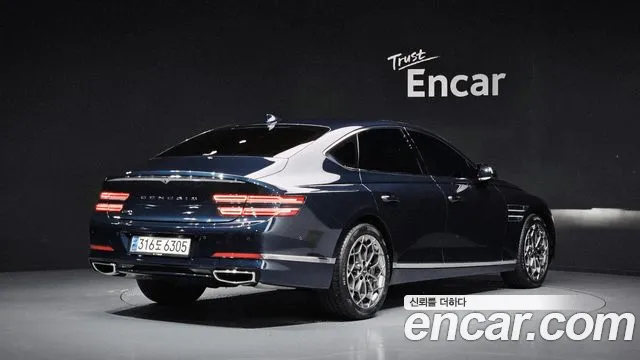 Genesis G80 RG3 — Фото автомобиля 2