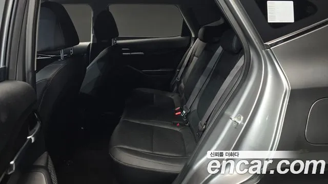 Kia Seltos — Фото автомобиля 12