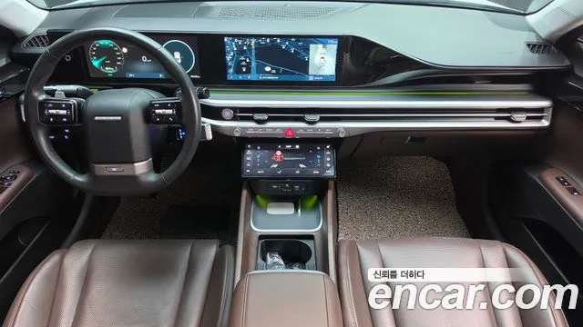Hyundai Grandeur GN7 — Фото автомобиля 10
