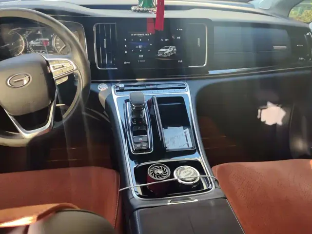 GAC Trumpchi M8 — Фото автомобиля 12