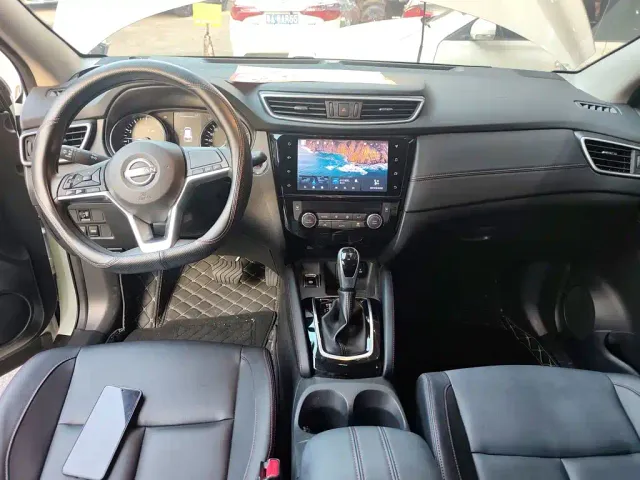Nissan Qashqai — Фото автомобиля 16