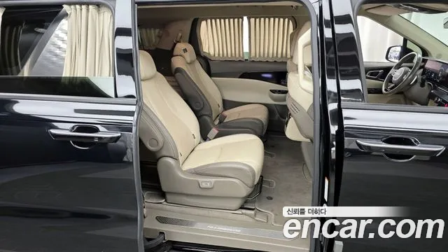 Kia Canival Carnival 4 поколение Бензин 9 мест Hi-Limousine — Фото автомобиля 12