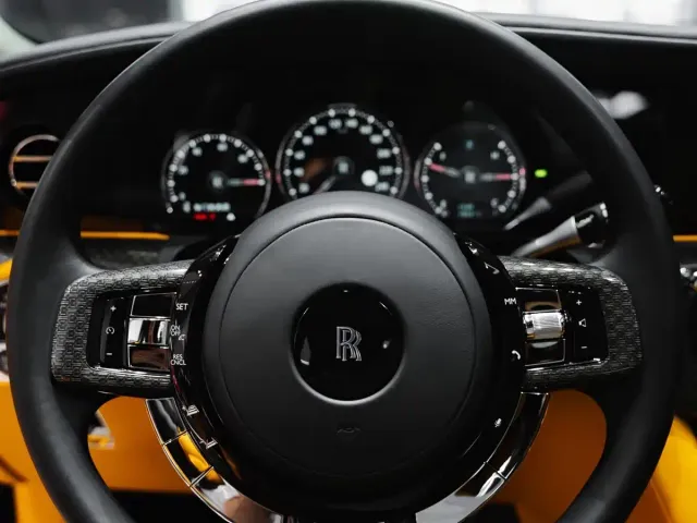 Rolls-Royce Ghost — Фото автомобиля 19