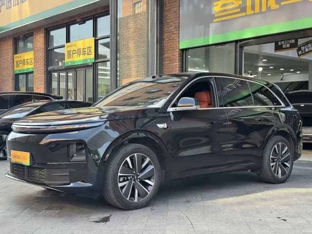 Li Auto L6 — Фото автомобиля 4