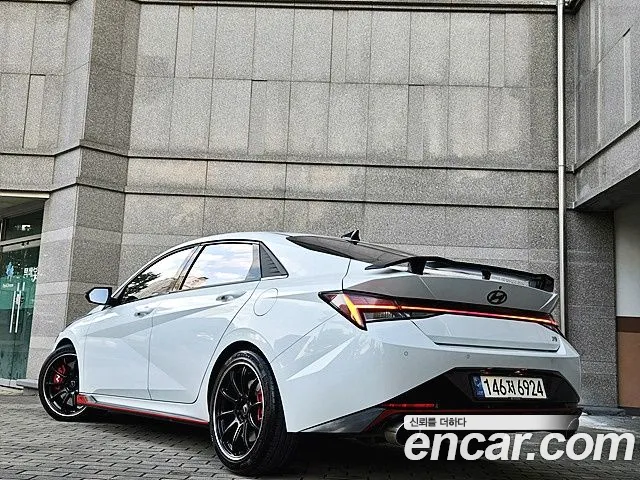 Hyundai AVANTE — Фото автомобиля 12
